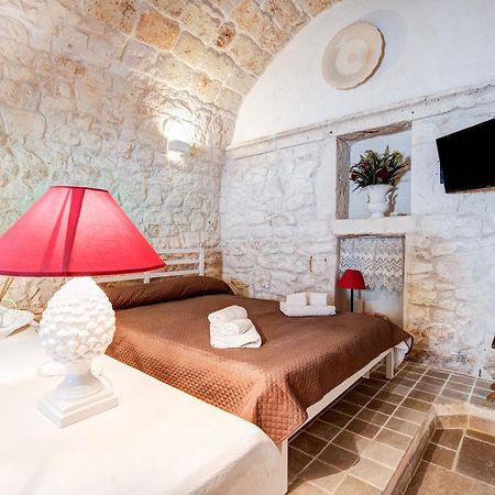 Le Bianche Suites Ostuni Esterno foto