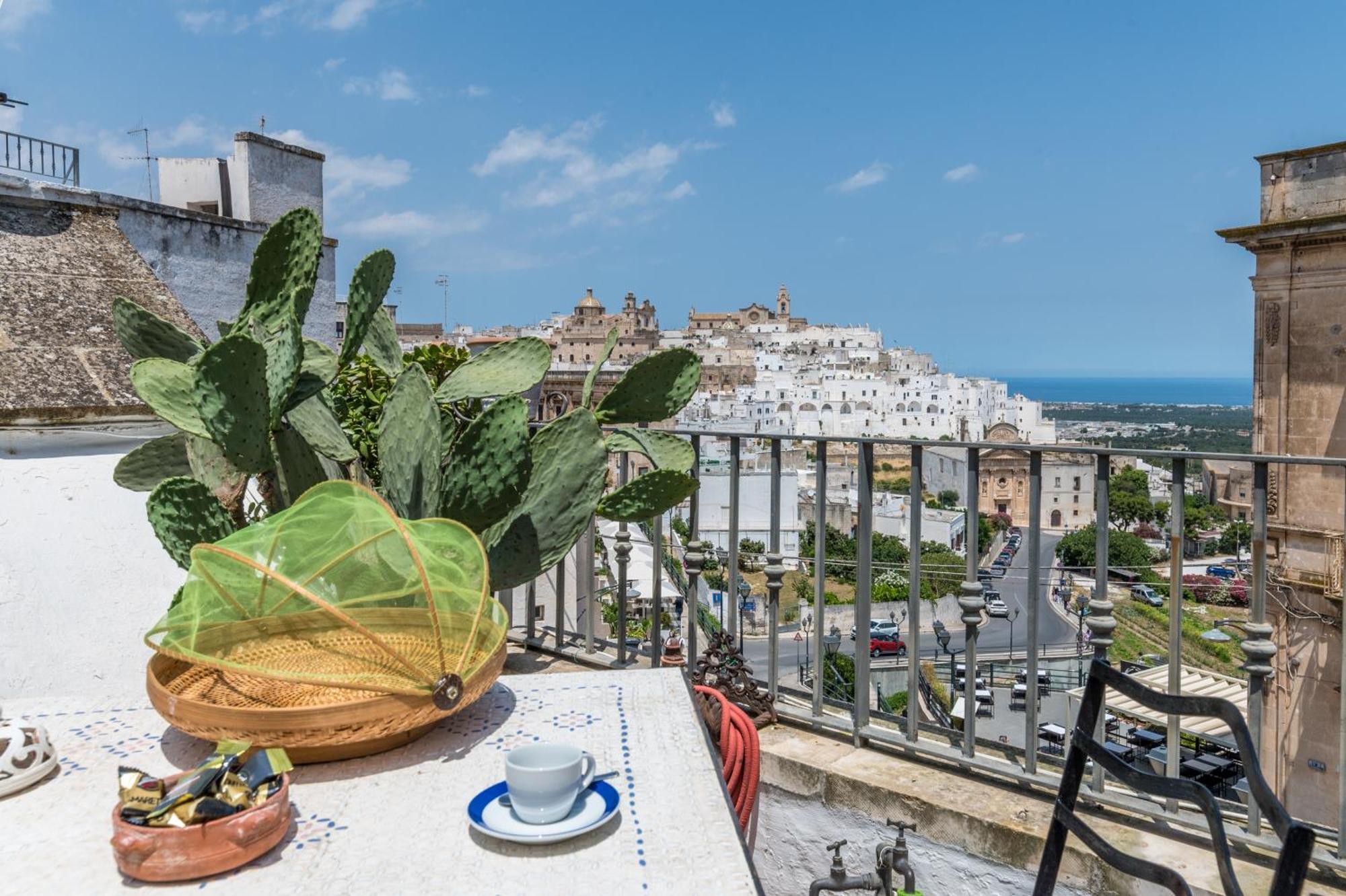 Le Bianche Suites Ostuni Esterno foto