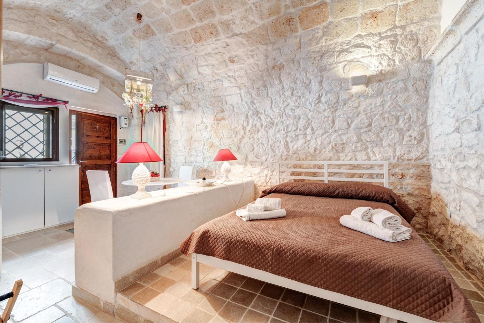 Le Bianche Suites Ostuni Esterno foto
