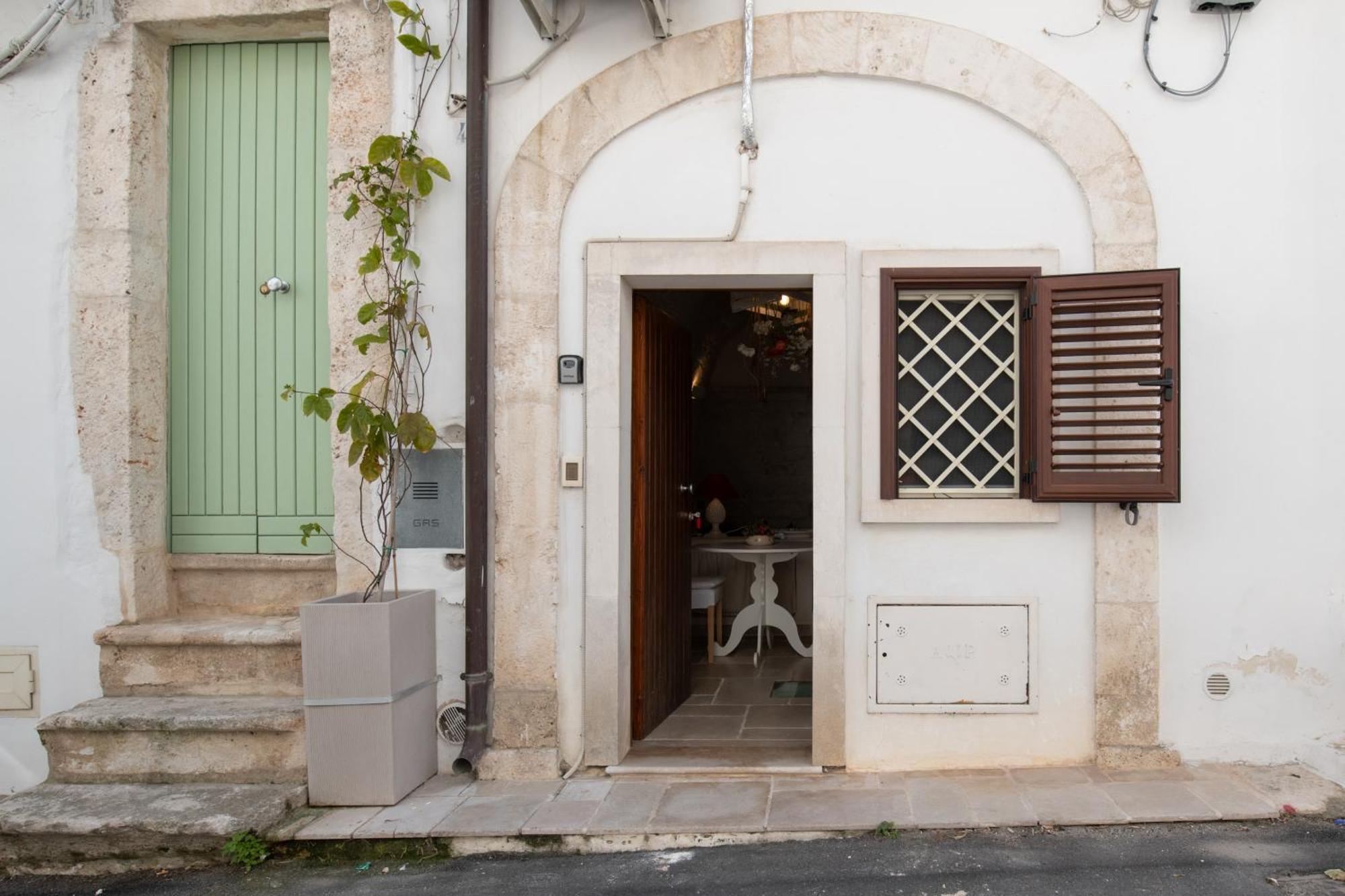 Le Bianche Suites Ostuni Esterno foto