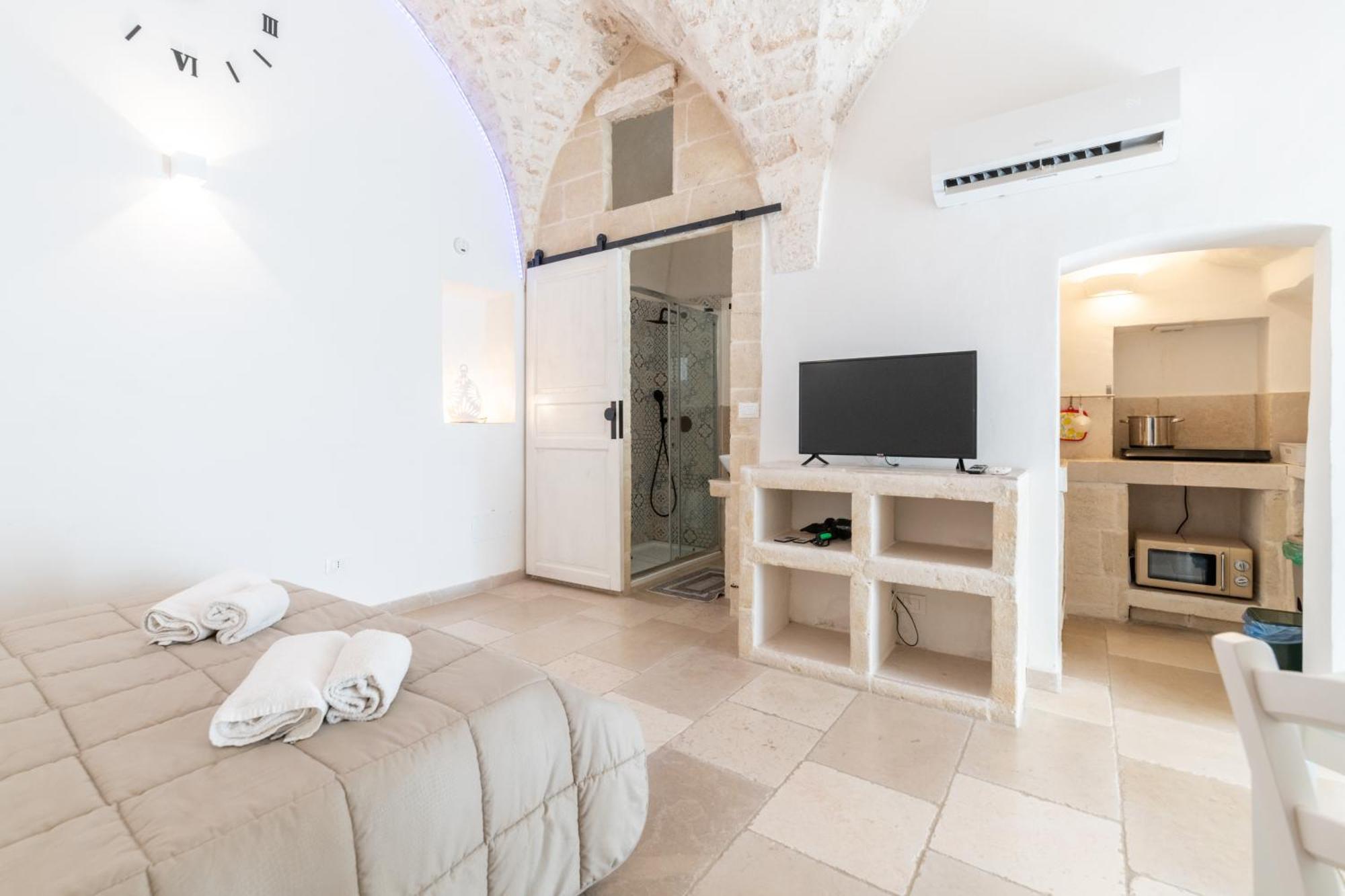 Le Bianche Suites Ostuni Esterno foto